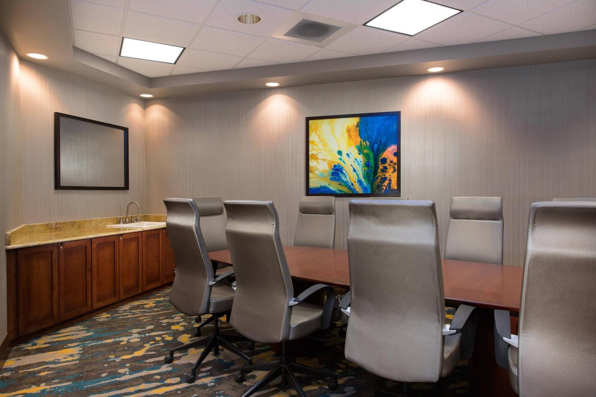 Residence Inn Kansas City Airport Екстериор снимка