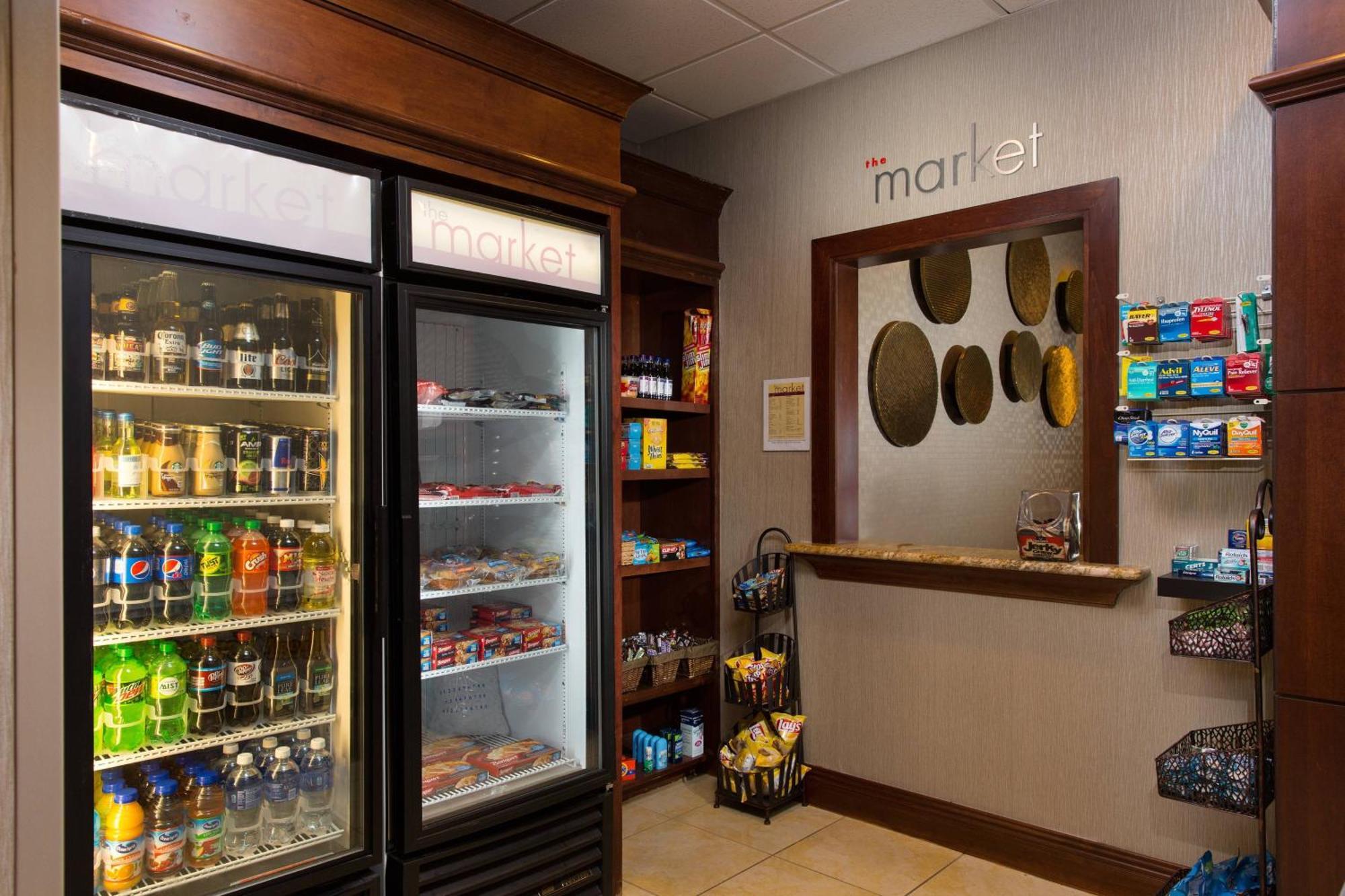 Residence Inn Kansas City Airport Екстериор снимка